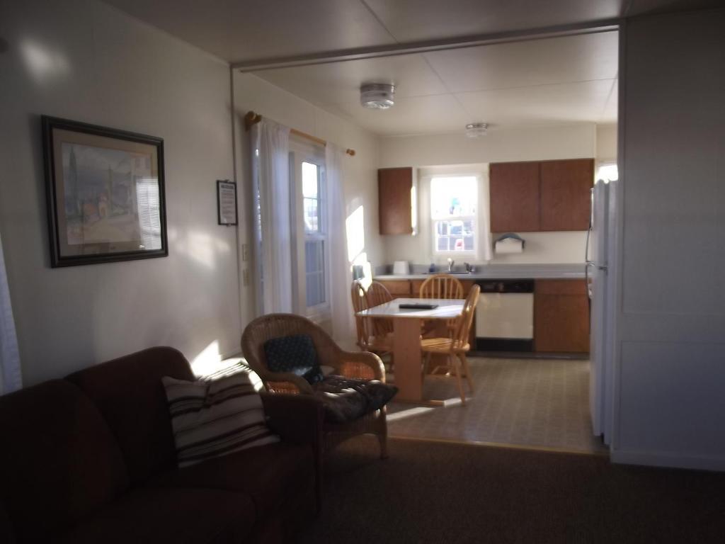 Hillcrest Inn Seaside Rum bild